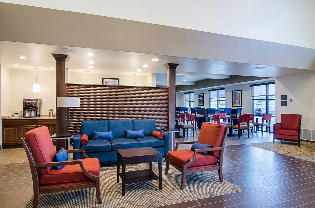 Comfort Suites Near Denver Downtown מראה חיצוני תמונה