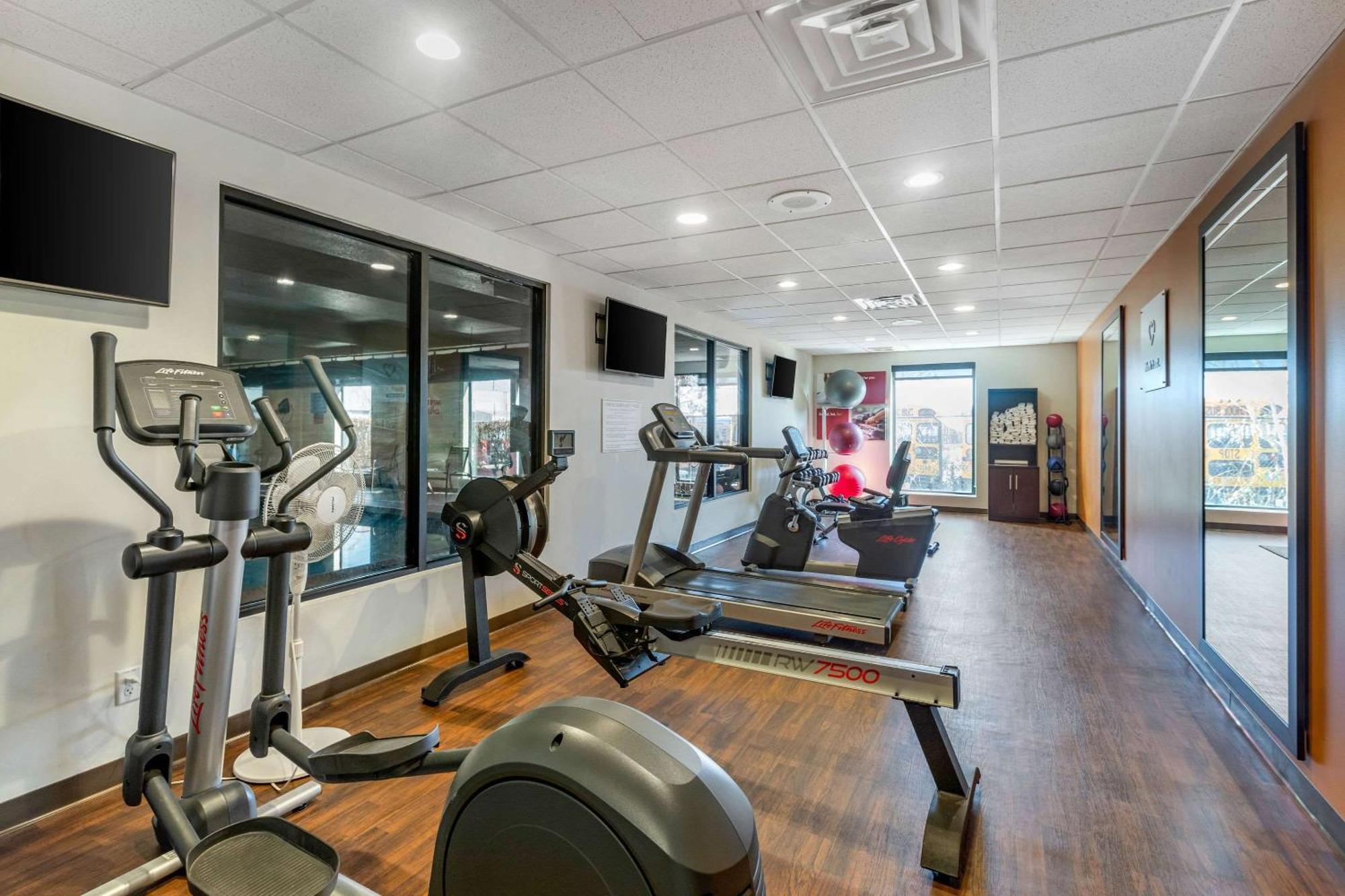 Comfort Suites Near Denver Downtown מראה חיצוני תמונה