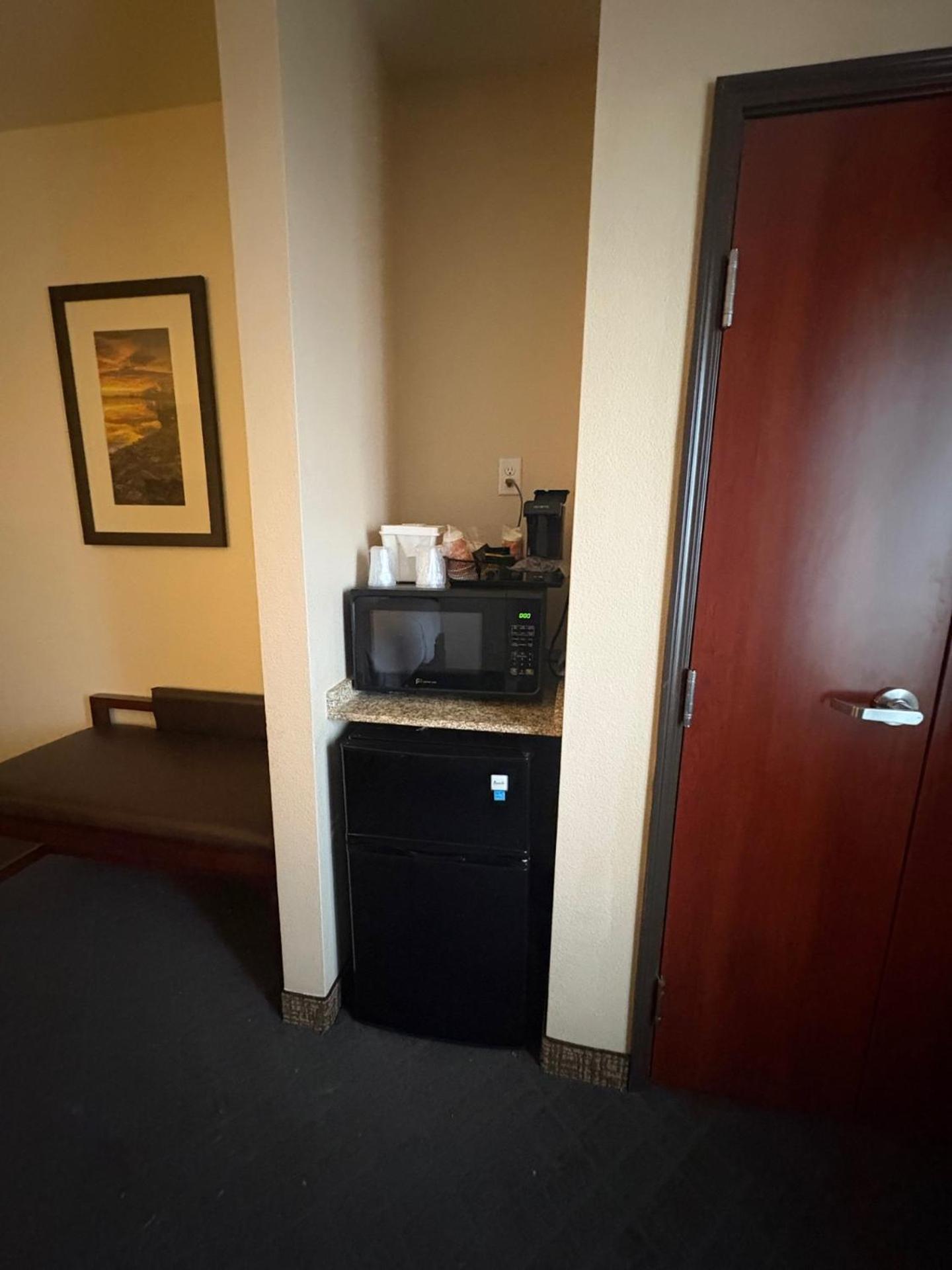 Comfort Suites Near Denver Downtown מראה חיצוני תמונה
