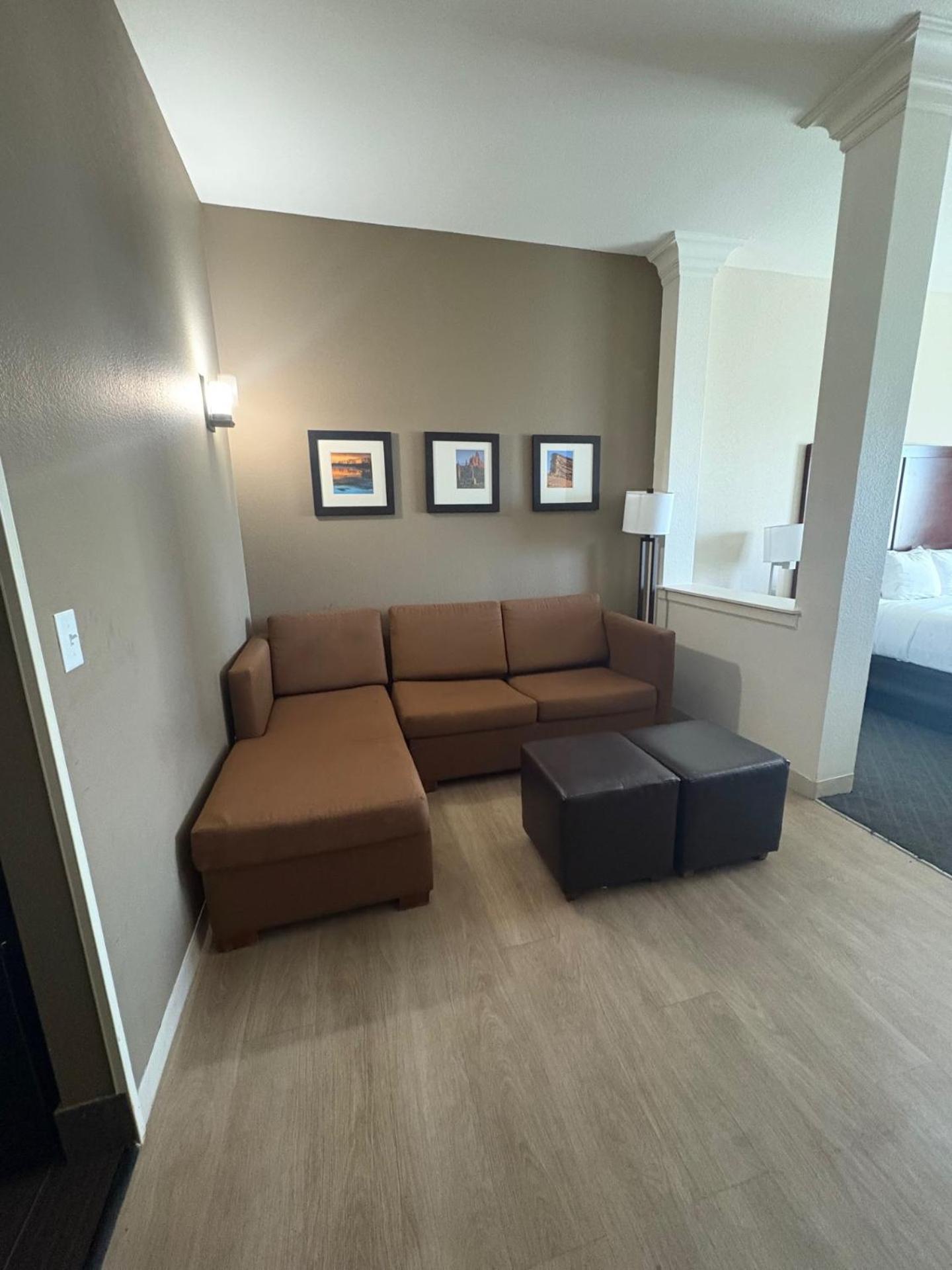 Comfort Suites Near Denver Downtown מראה חיצוני תמונה